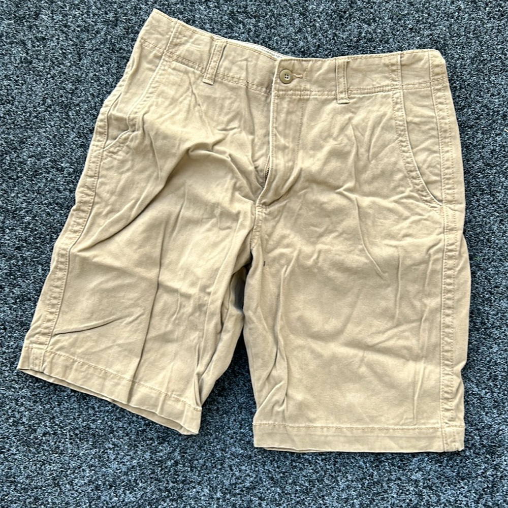 Men’s Khaki Shorts
